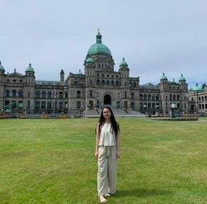 Meet your Posher, Anh